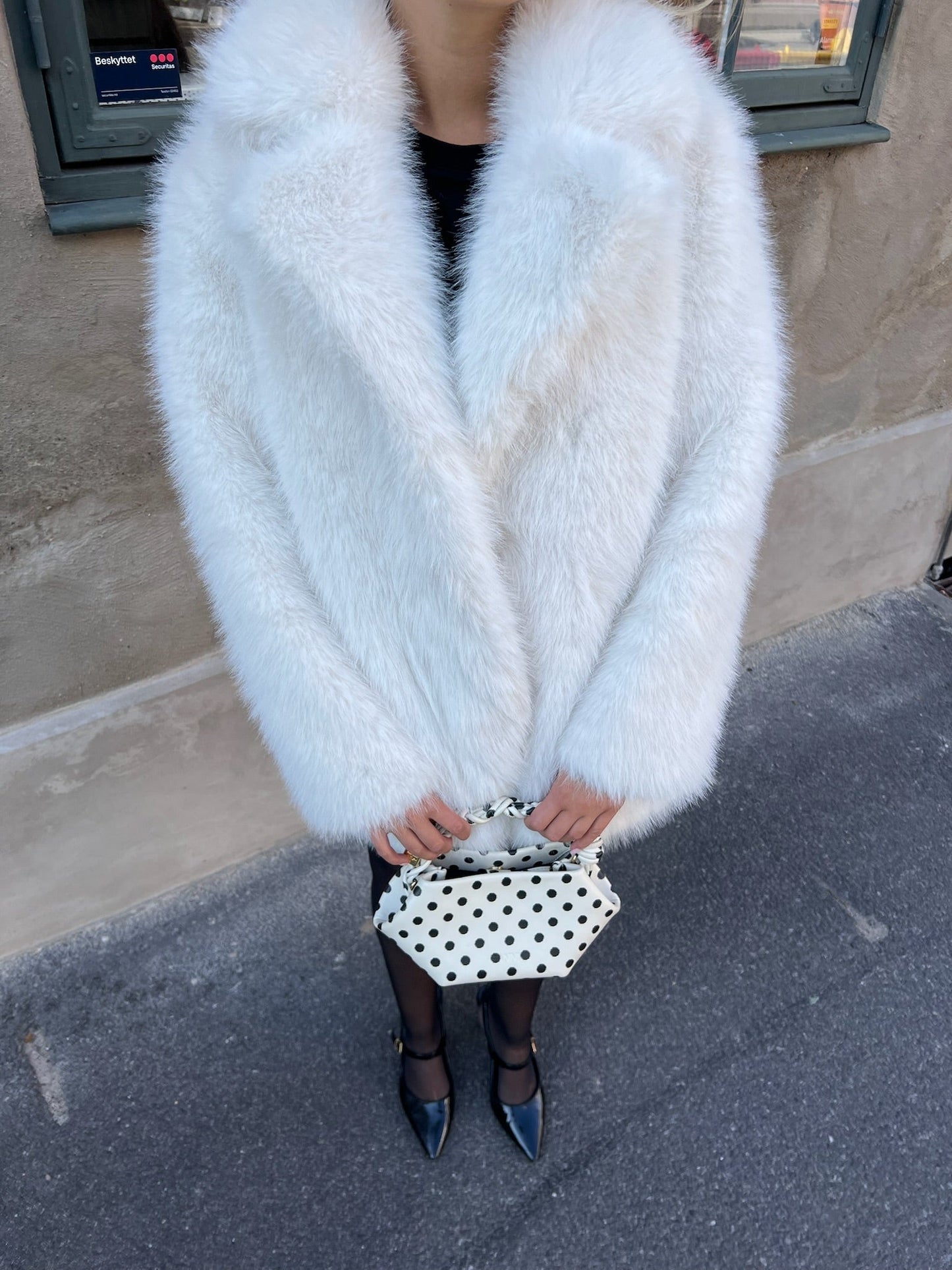 Maya Faux fur White Clermonte