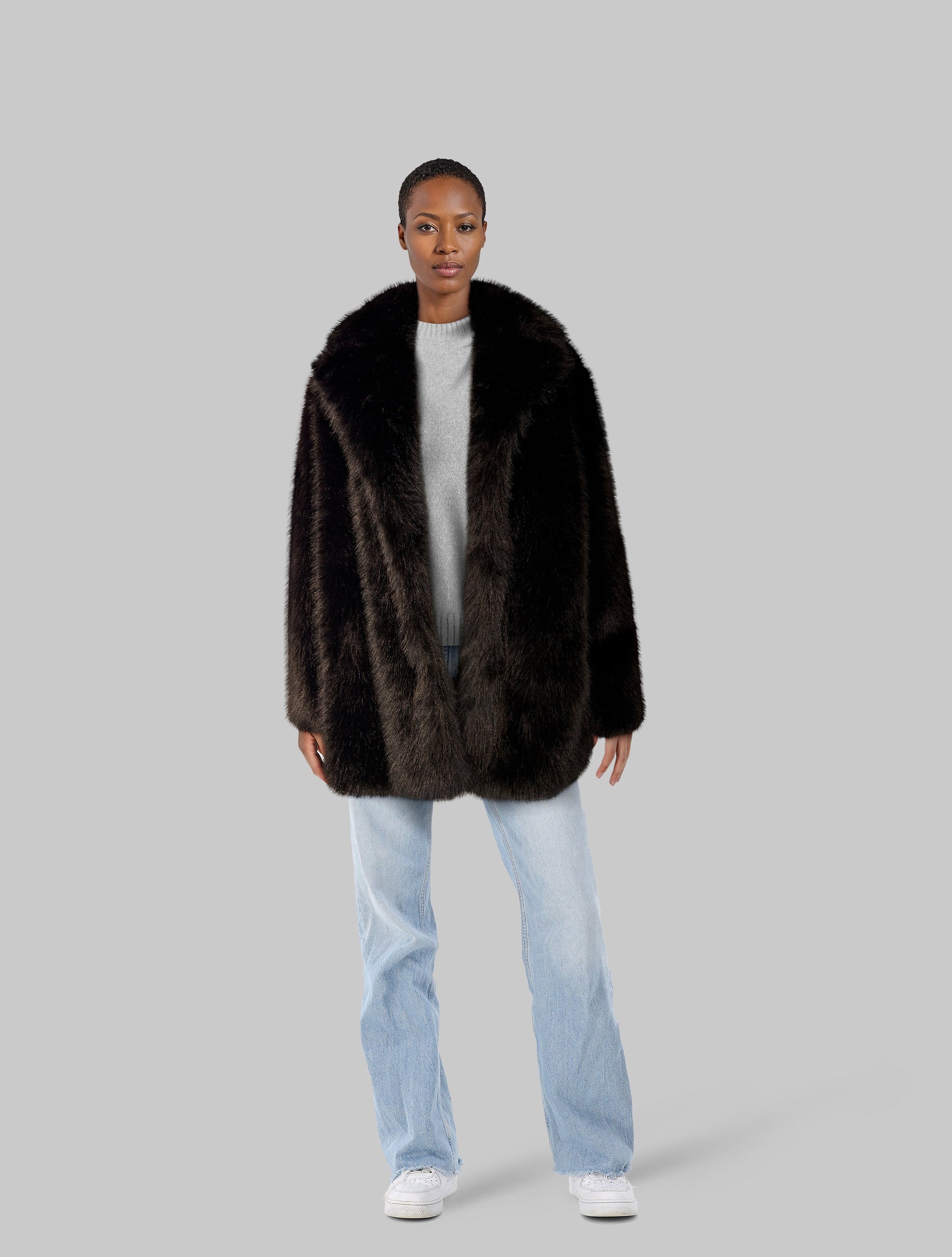 Maya Faux fur Black Clermonte